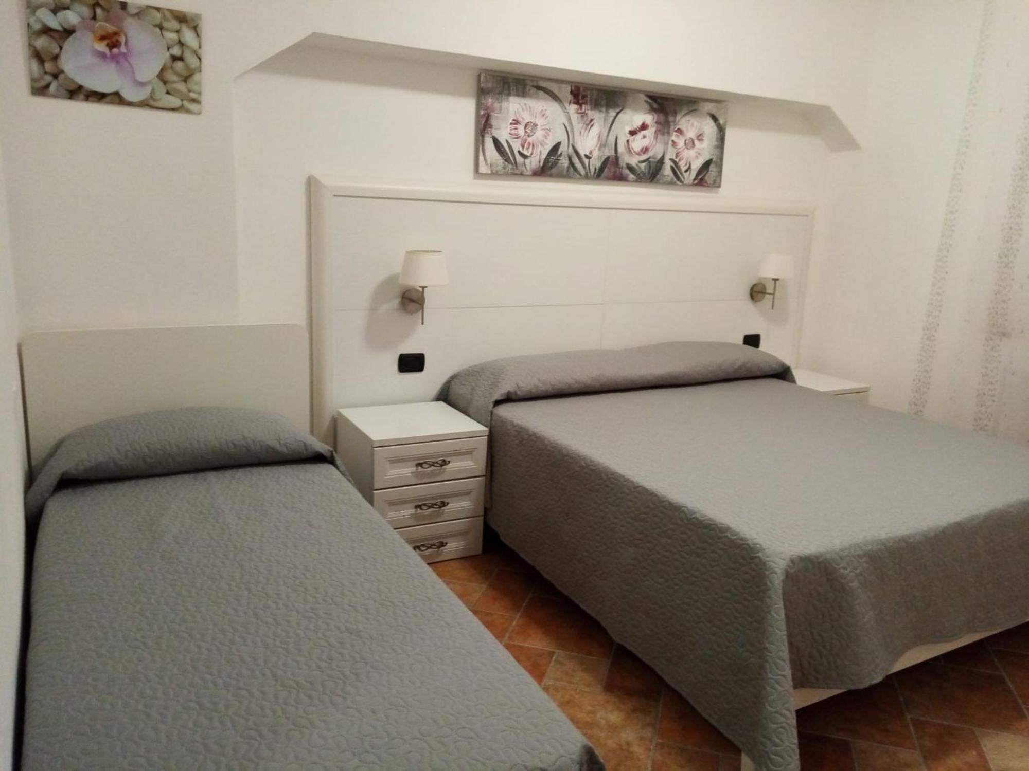 Riaci B&B Villa Isa מראה חיצוני תמונה